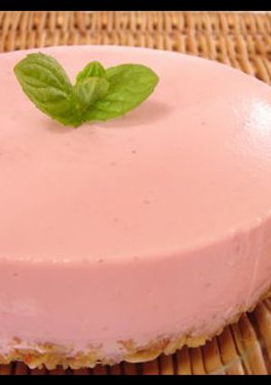 ヘルシー♥いちごのレアヨーグルトケーキ-レシピのメイン写真