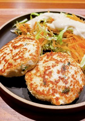 包丁なし！大葉香る鶏むね豆腐ハンバーグ-レシピのメイン写真