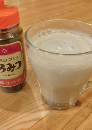 黒蜜入りきなこラテ-レシピのメイン写真