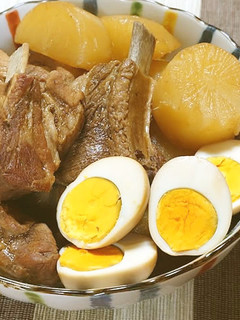 お箸でスルッ!スペアリブと大根の甘辛煮♪-レシピのメイン写真