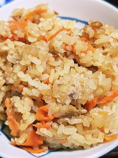 にんじんとツナ缶の炊き込みご飯-レシピのメイン写真