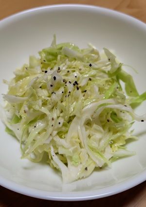 キャベツのにんにくドレッシングサラダ-レシピのメイン写真