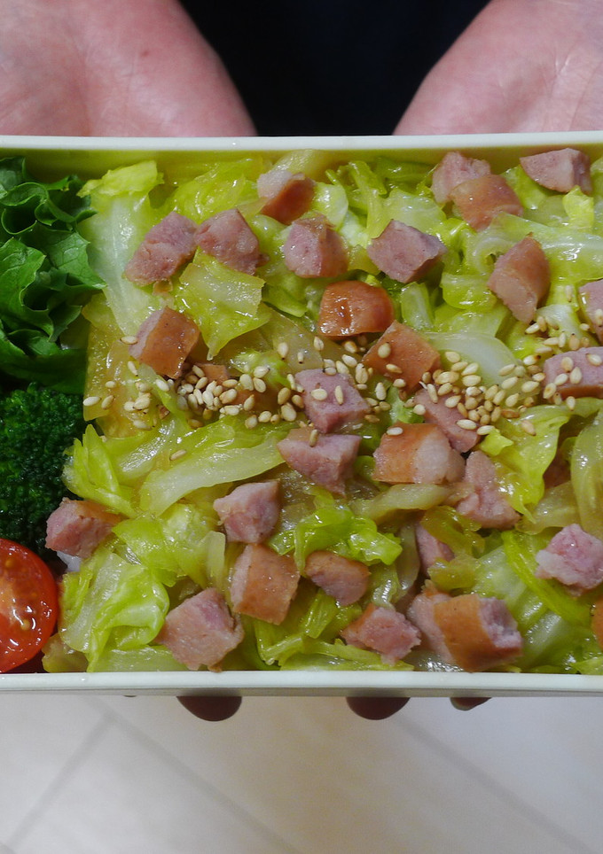 レンジで★きゃべつとソーセージの丼弁当-レシピのメイン写真