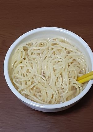 簡単とんこつスープパスタ具なし小腹用-レシピのメイン写真