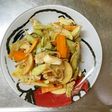 【使いきり】皮付きりんごの野菜炒め