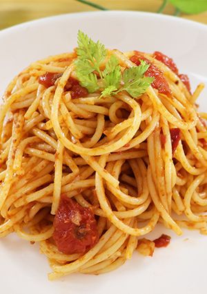 簡単でも本格的！アンチョビのトマトパスタ-レシピのメイン写真