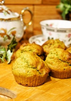 外はカリッと中はふわん♪抹茶スコマフィン-レシピのメイン写真