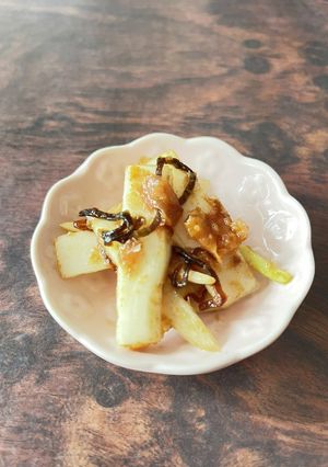 春香うどの梅かつお塩こんぶ和え-レシピのメイン写真
