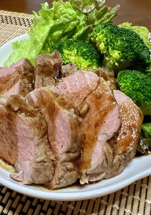 低温でしっとりヘルシー♪豚ヒレのロースト-レシピのメイン写真