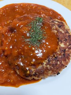 トマトのソースのハンバーグ-レシピのメイン写真