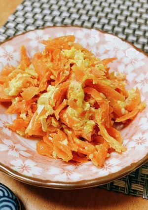 沖縄料理、大量消費出来る人参シリシリ-レシピのメイン写真
