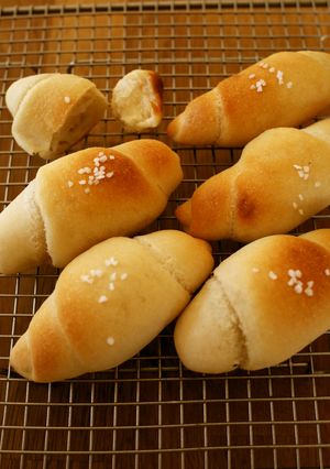 【小麦・乳・卵不使用】米粉の塩パン-レシピのメイン写真