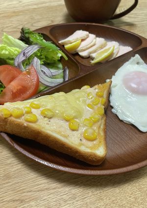 コーンマヨトースト　コーンパン-レシピのメイン写真