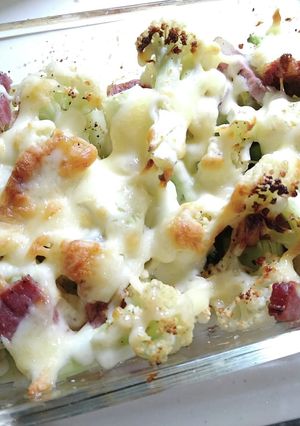 簡単美味しい！カリフラワーのチーズ焼き-レシピのメイン写真