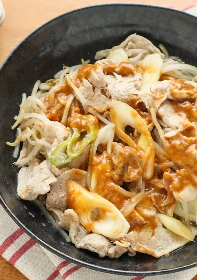 レンジで♫豚肉ともやしの梅はちみつだれ-レシピのメイン写真