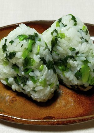 ごま油香る小松菜漬けのおにぎり-レシピのメイン写真