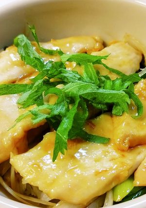 鶏むね肉照り焼き丼。-レシピのメイン写真