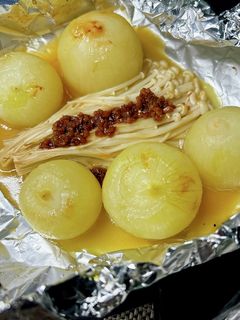 簡単おいしい新玉ねぎバターホイル焼き-レシピのメイン写真