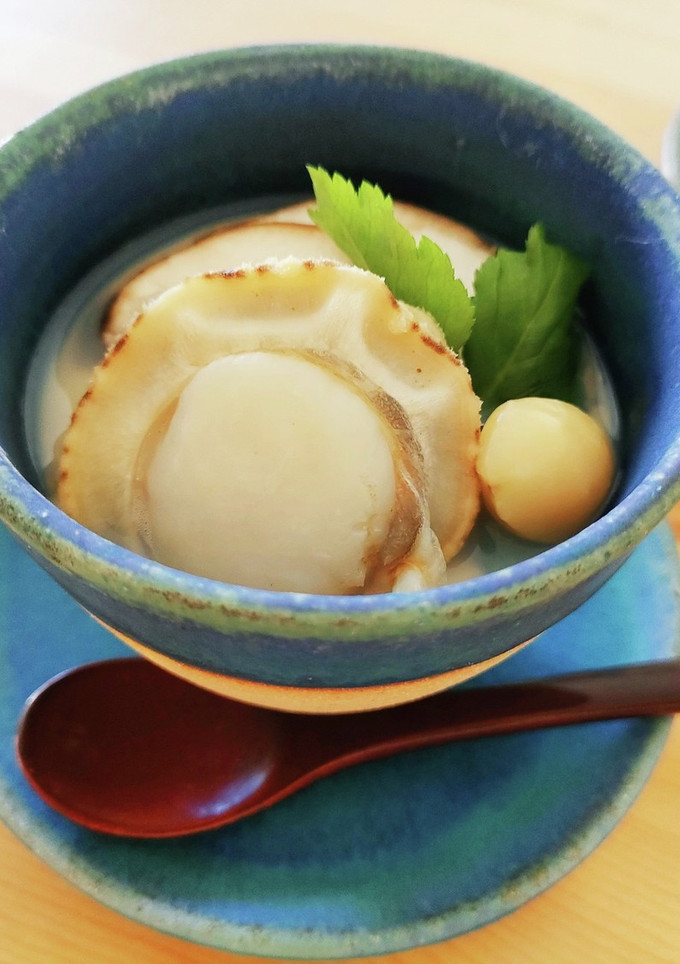 黄金比で失敗無し。丸ごとホタテの茶碗蒸し-レシピのメイン写真