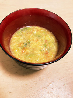 アボカドとトマトと卵の味噌汁-レシピのメイン写真