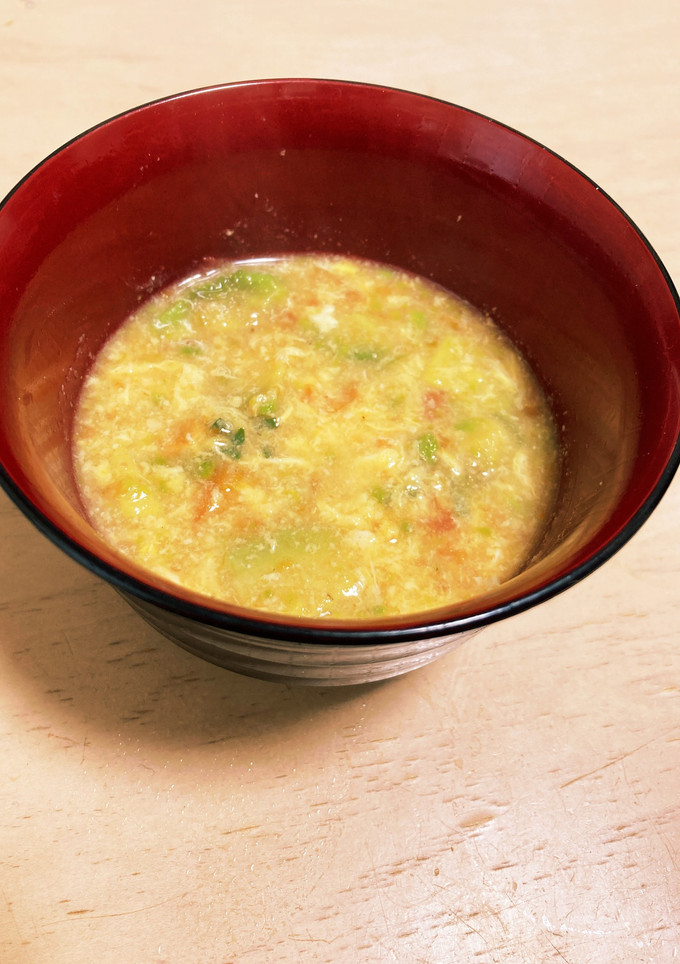 アボカドとトマトと卵の味噌汁-レシピのメイン写真