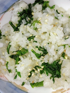 春を感じる春菊ご飯 麺つゆで美味しく-レシピのメイン写真