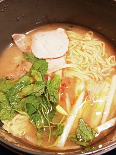 レンジと焼きそばの麺で即席ラーメン-レシピのメイン写真