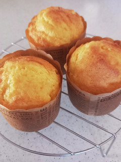 簡単ふんわりカップケーキ-レシピのメイン写真