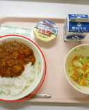 (学校給食)新発田牛と厚揚げのカレー