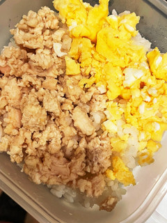 レンジでズボラ鶏そぼろ丼-レシピのメイン写真