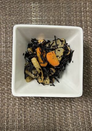 煮るだけ簡単ひじき(*^^*)-レシピのメイン写真