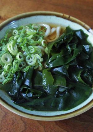 わかめうどん-レシピのメイン写真