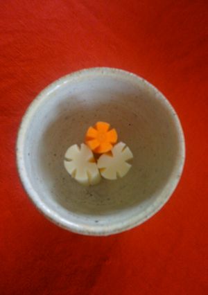 お花をすきまにどうぞ　＊キャラ弁＊-レシピのメイン写真