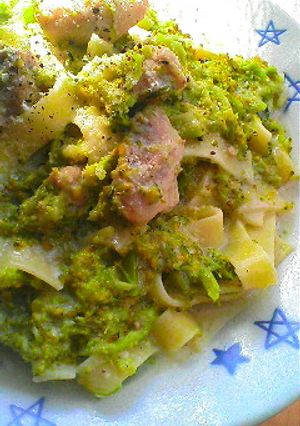 ブロッコリーのクリームチーズパスタ-レシピのメイン写真
