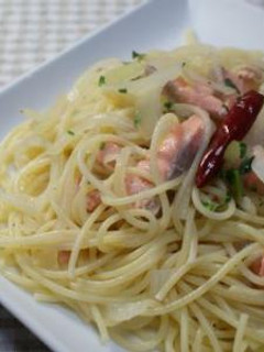 新たまねぎとサーモンのパスタ-レシピのメイン写真