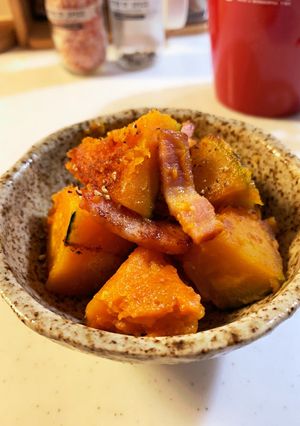 【副菜】かぼちゃとベーコンのマヨ炒め-レシピのメイン写真