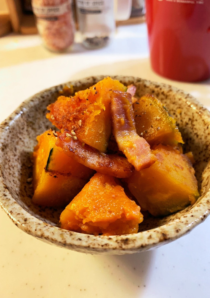 【副菜】かぼちゃとベーコンのマヨ炒め-レシピのメイン写真