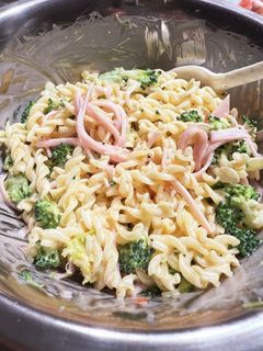 柔らかブロッコリーとハムのマカロニサラダ-レシピのメイン写真