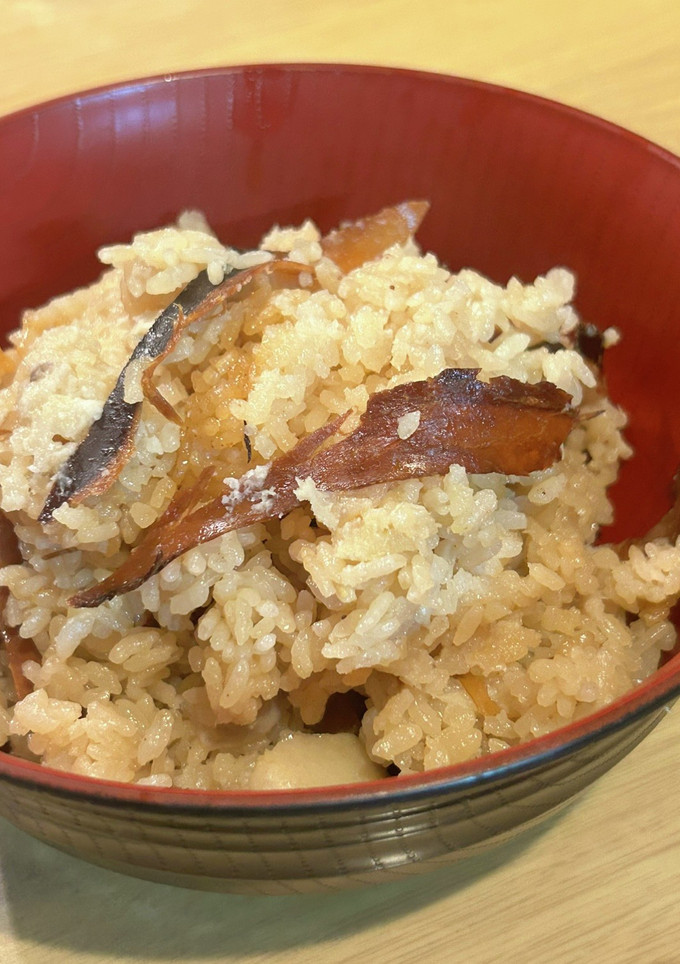 里芋と厚削り鰹節の炊き込みご飯-レシピのメイン写真