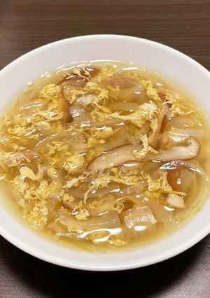卵と椎茸と玉ねぎのスープ-レシピのメイン写真