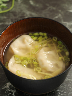 簡単!餃子スープ たっぷり生姜-レシピのメイン写真