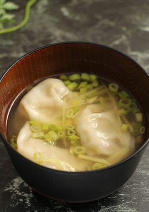 簡単！餃子スープ　たっぷり生姜-レシピのメイン写真