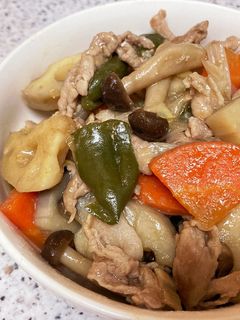 豚肉とシャキシャキれんこん野菜炒め-レシピのメイン写真