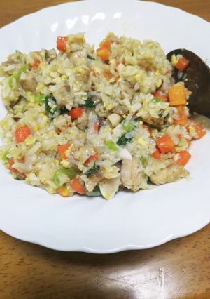 野菜とチキンのガリバタ醤油の焼き飯-レシピのメイン写真