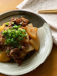 生姜たっぷり!牛肉と大根の生姜甘辛煮-レシピのメイン写真