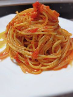 ツナとアンチョビのトマトソースパスタ-レシピのメイン写真