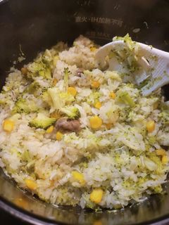 ブロッコリーとじゃこの炊き込みご飯-レシピのメイン写真