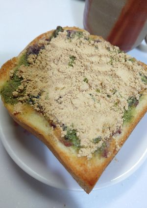 抹茶ミルクでずぼらスイーツトースト♪-レシピのメイン写真