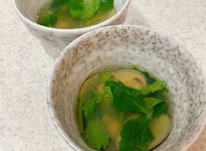 白だしだけで簡単旨い♪はまぐりのお吸い物-レシピのメイン写真