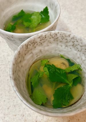 白だしだけで簡単旨い♪はまぐりのお吸い物-レシピのメイン写真